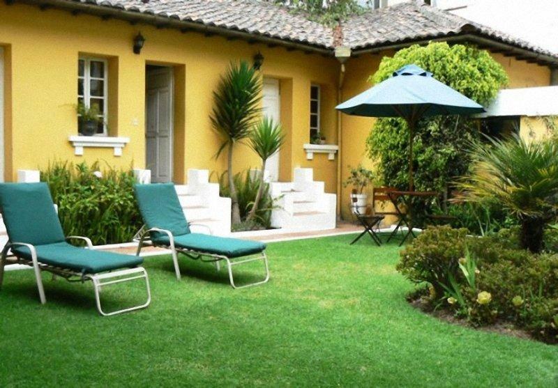 Hotel La Cartuja Кито Екстериор снимка